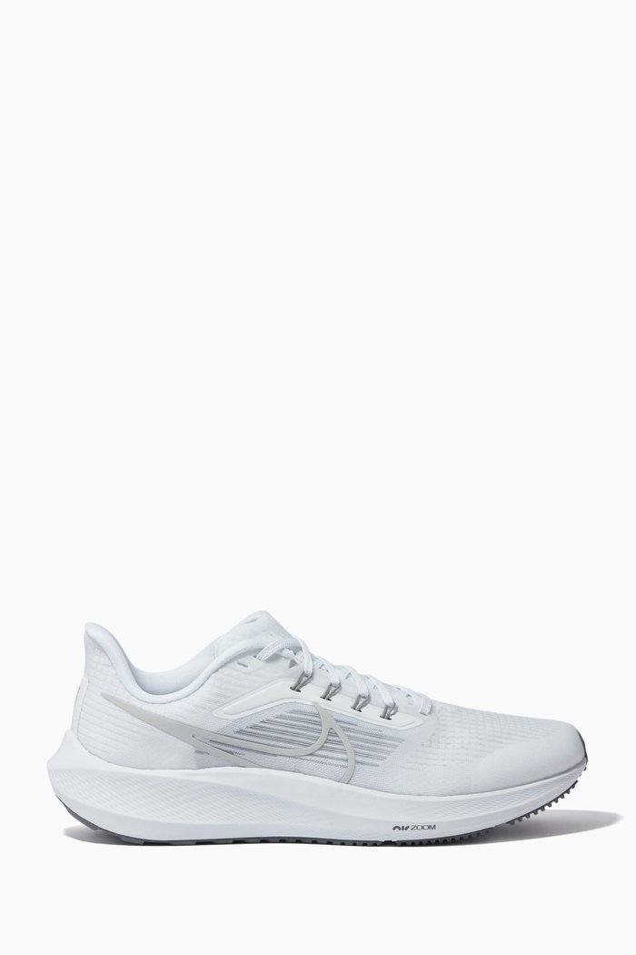 

Air Zoom Pegasus 39 Road Running Shoes, White