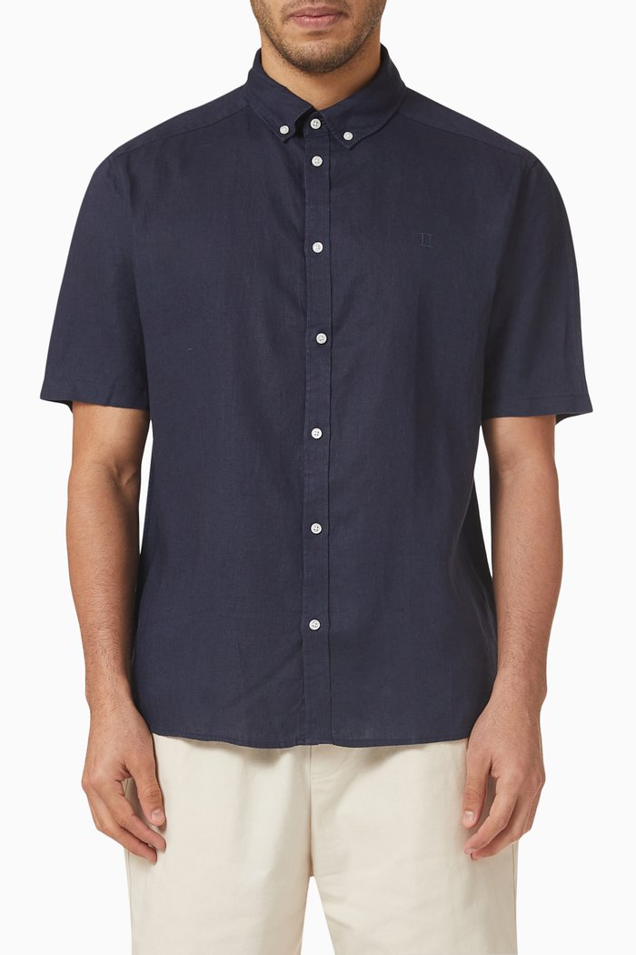 

Chris Shirt in Linen, Blue