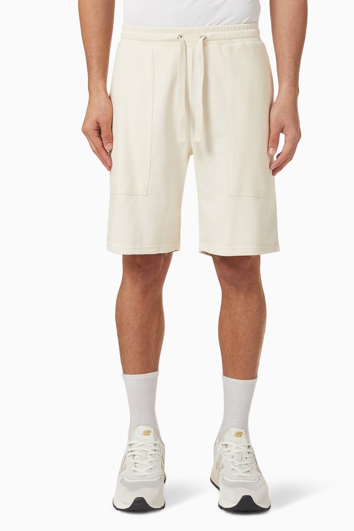 

Reverse Sweatshorts in Recycled Cotton, Neutral