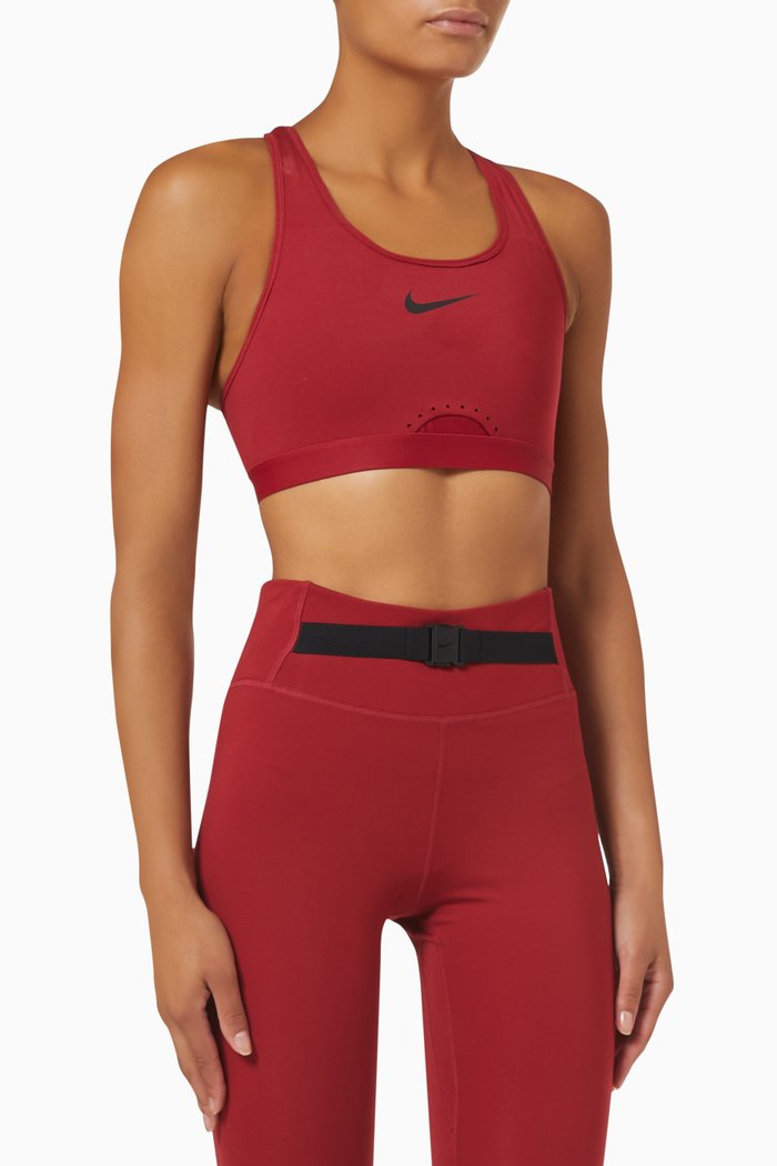 

Dri-FIT Swoosh Top in Recycled Nylon, Burgundy