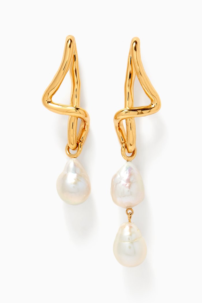 

Molten Baroque Pearl Mismatch Earrings in 18kt Recycled Gold-plated Brass, White