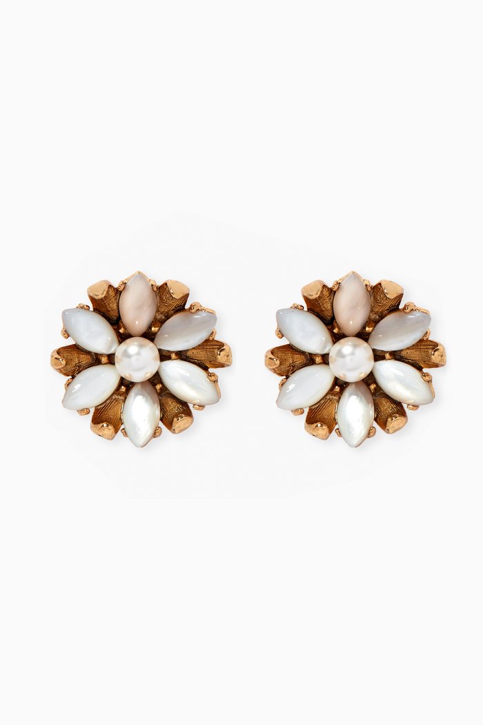 

Flower Pearl Stud Earrings, White