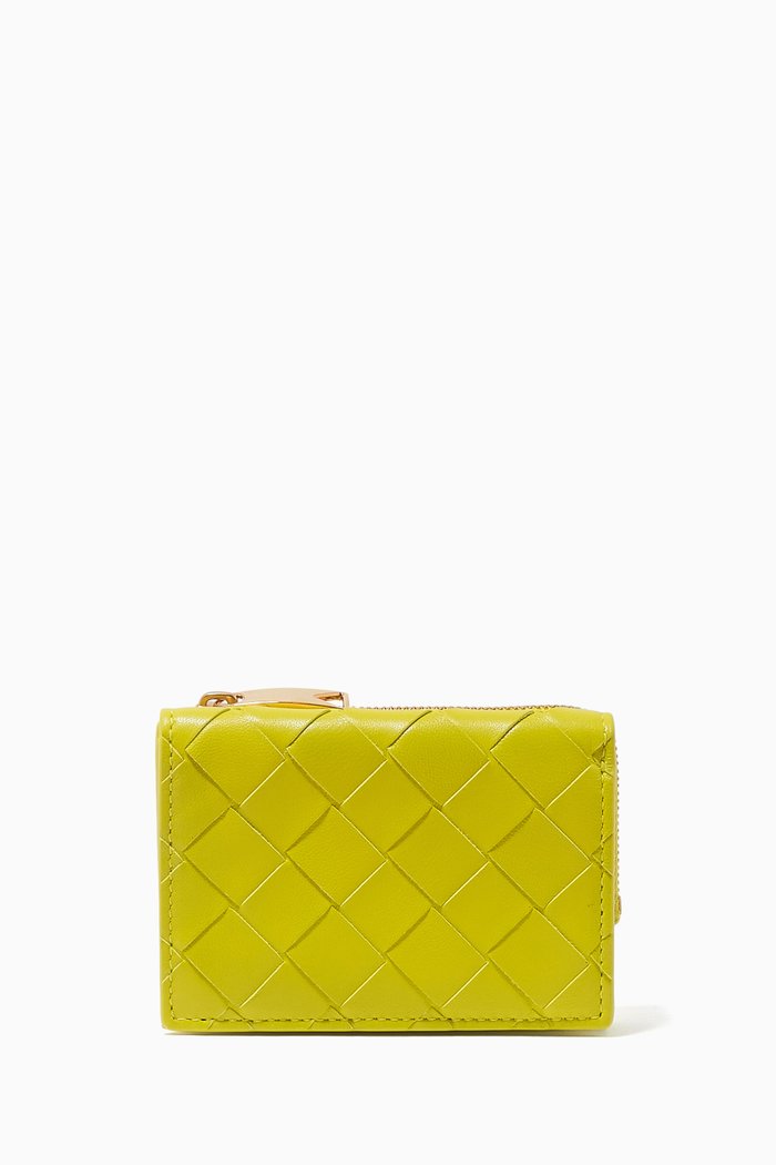 

Tiny Tri-fold Zip Wallet in Intrecciato Nappa, Green