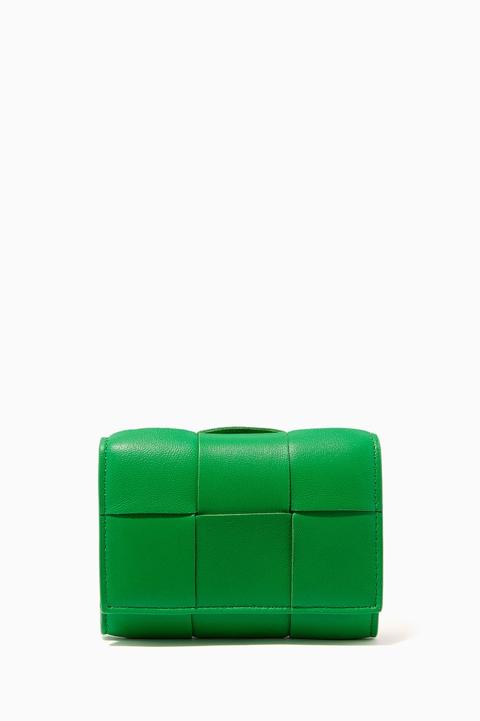 

Bi-fold Card Case in Intrecciato Nappa, Green