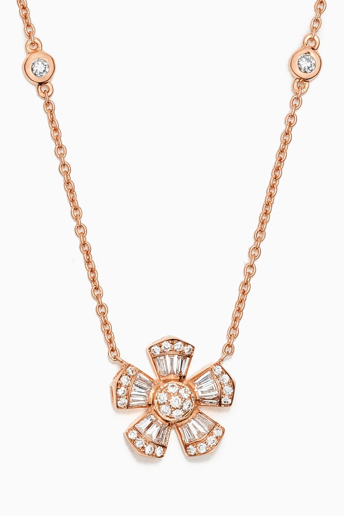

Fleur Mini Diamond Necklace in 18kt Rose Gold
