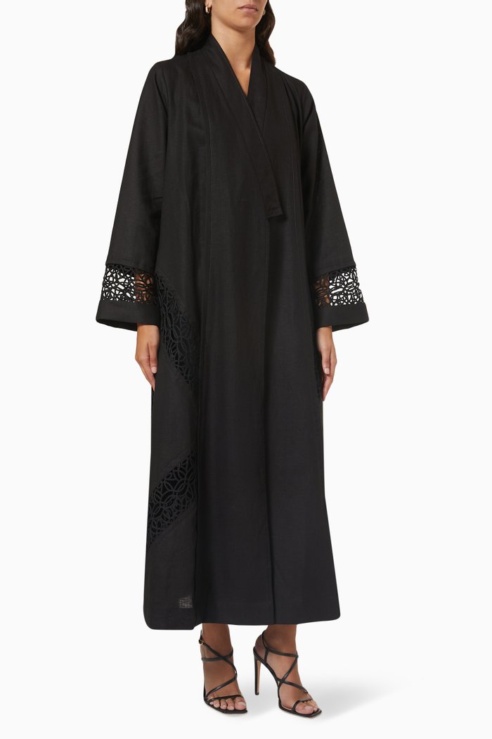 

Signature Guipure Lace Trim Abaya in Linen, Black