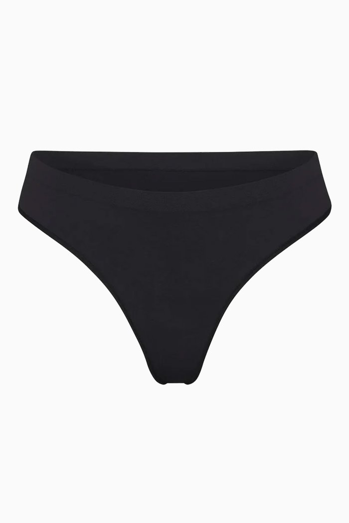 

Soft Smoothing Mid-rise Thong, Black