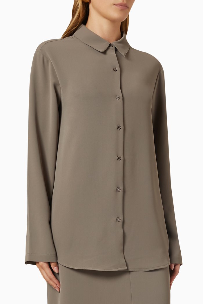 

05 Staple Shirt in Slinky Knit, Brown