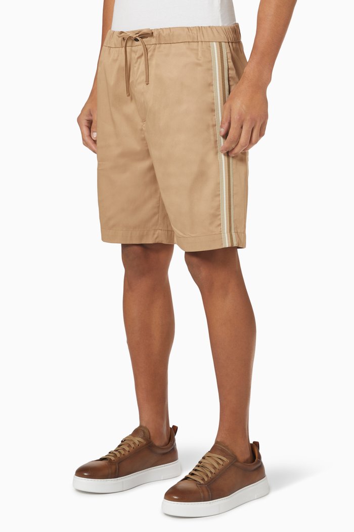 

St. Tropez Shorts in Crepe, Neutral