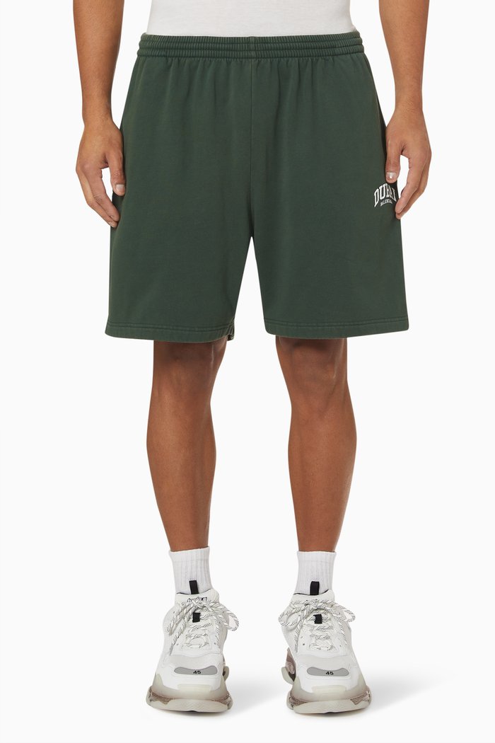 

Cities Dubai Large Fit Sweat Shorts in Organic Medium Fleece, Green