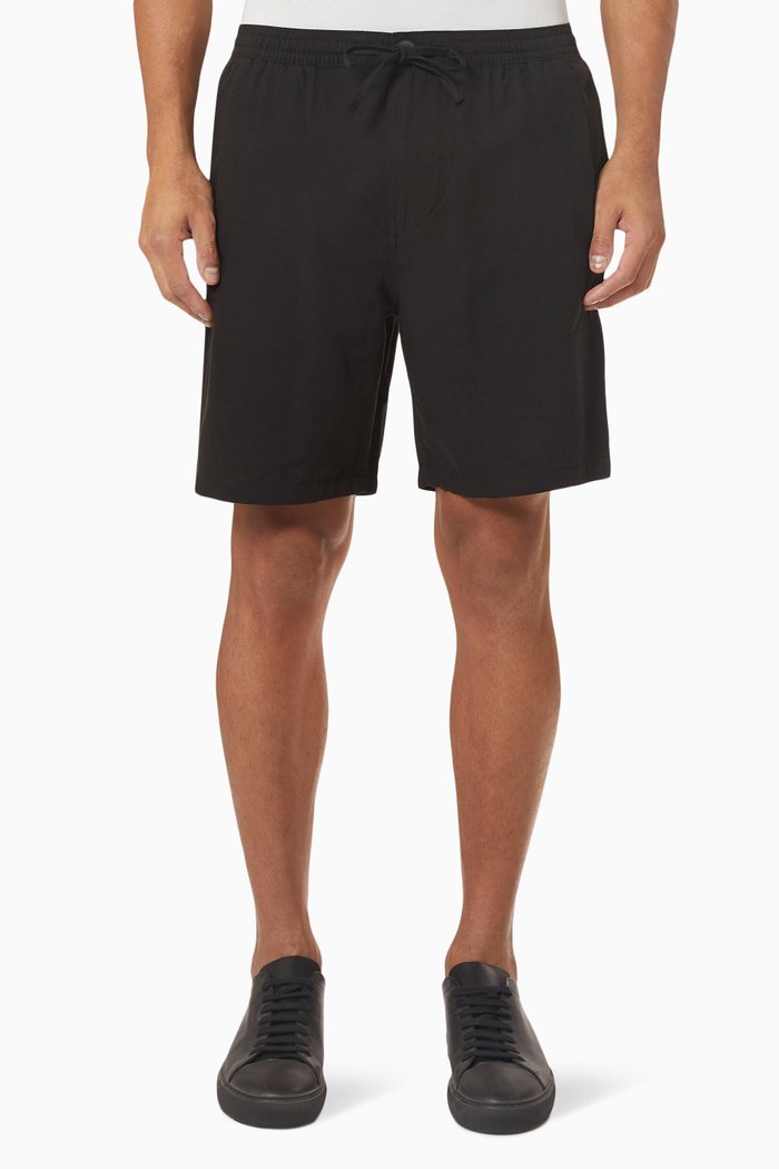 

Comfort Shorts in Linen, Black