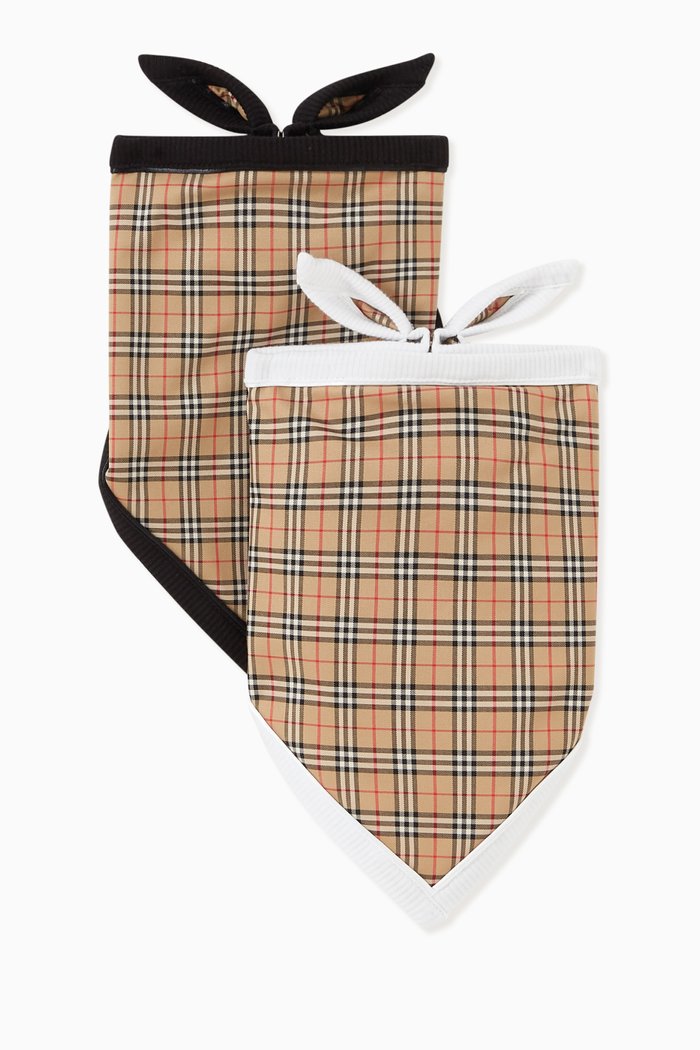 

Camryn Bandana Bib Set in Stretchy Cotton, Neutral