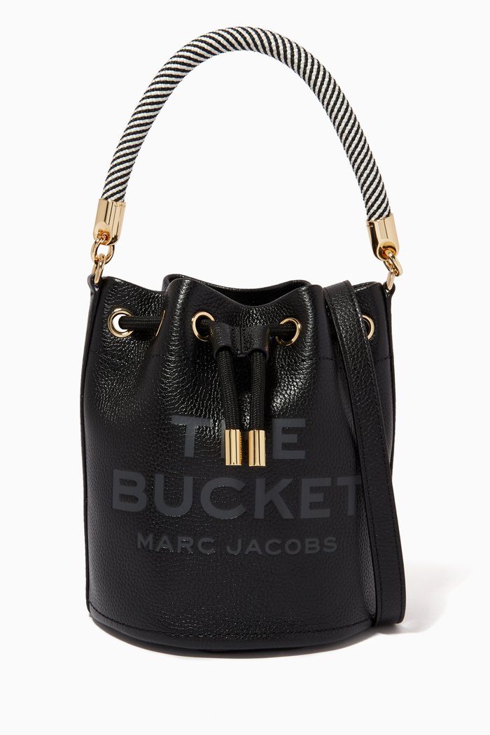 

The Bucket Bag in Leather, Black