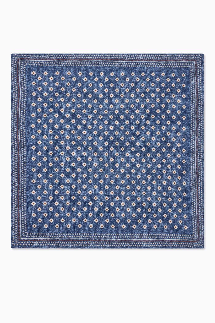

Reversible Geometric Motif Pocket Square in Silk, Blue