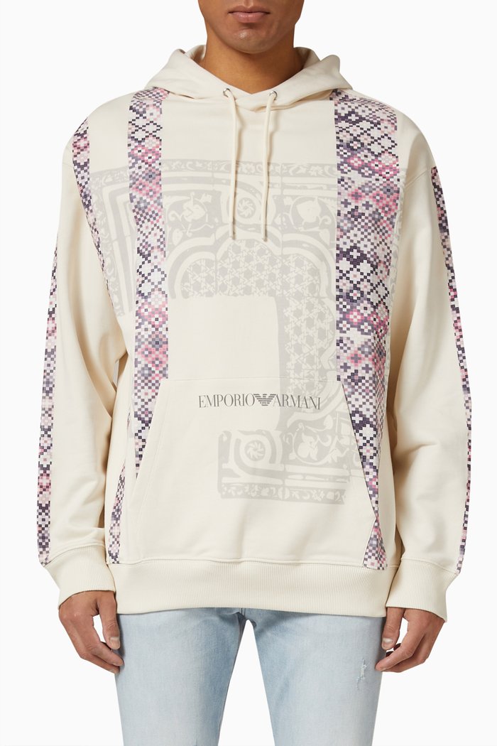 

Geometric Print Hoodie in Fleece, Neutral
