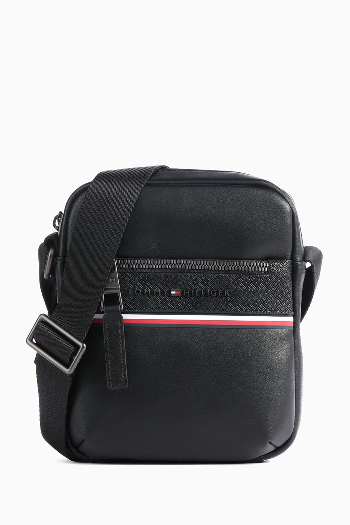 Small 1985 Reporter Crossbody Bag in Faux Leather, Black