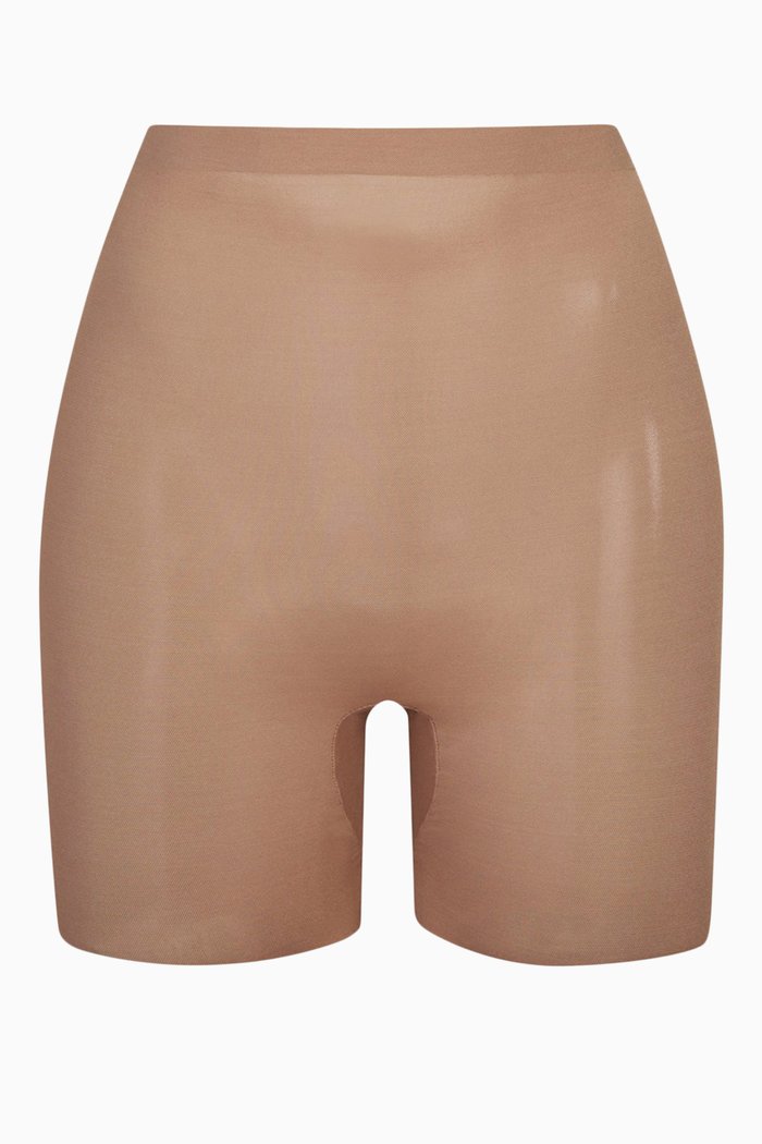 

Barely There Shapewear Low Back Short, Brown