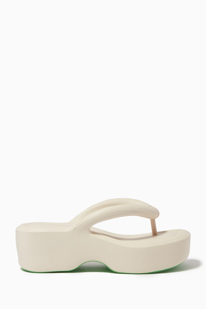 

Free Platform Wedges in Melfree™, Neutral