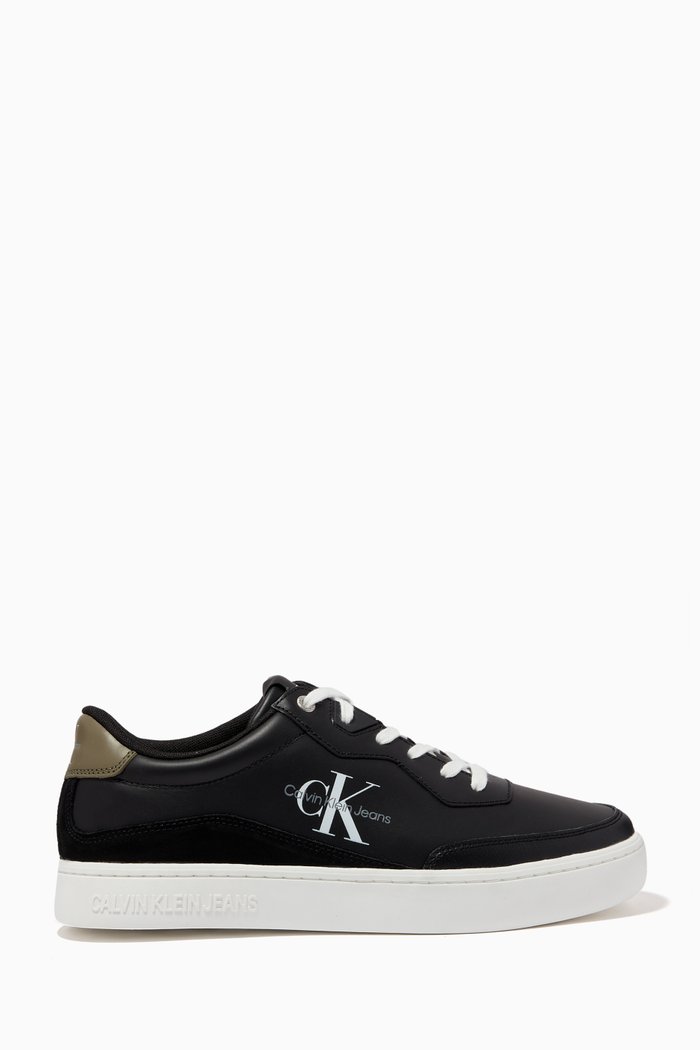 

Classic Cupsole Low-top Sneakers in Leather, Black