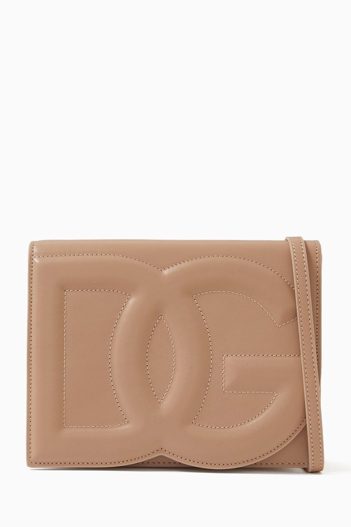 

Logo Flap Shoulder Bag in Calfskin, Pink