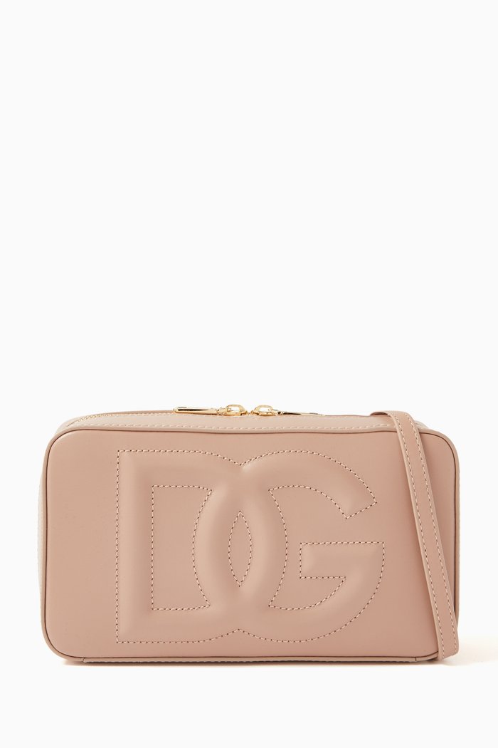 

Small Logo Camera Bag in Calfskin, Pink