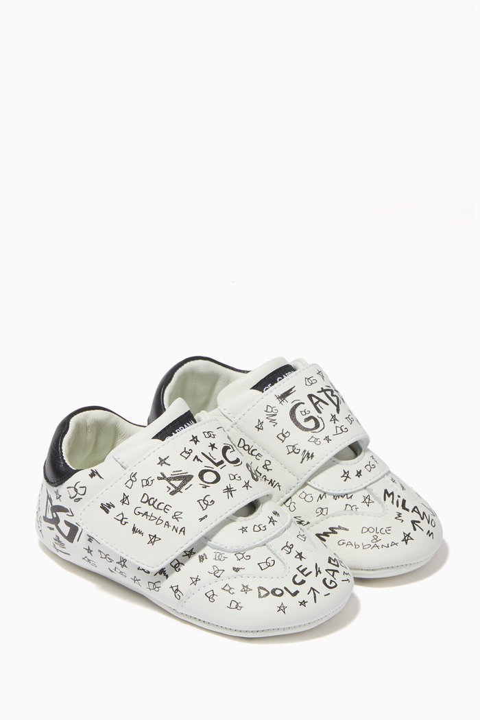 

Graffiti Sneakers in Leather, White