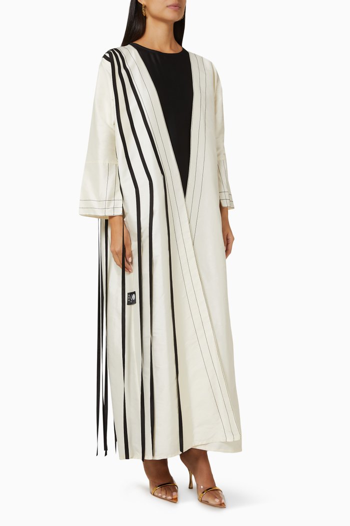 

Abaya Set in Silk, White