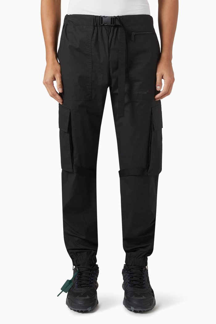 

Diagonal Tab Cargo Pants in Cotton, Black
