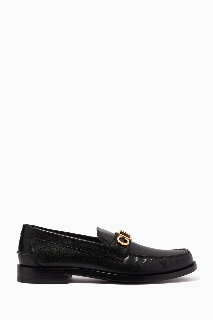 

Cara Round-toe Logo Loafers in Leather, Black