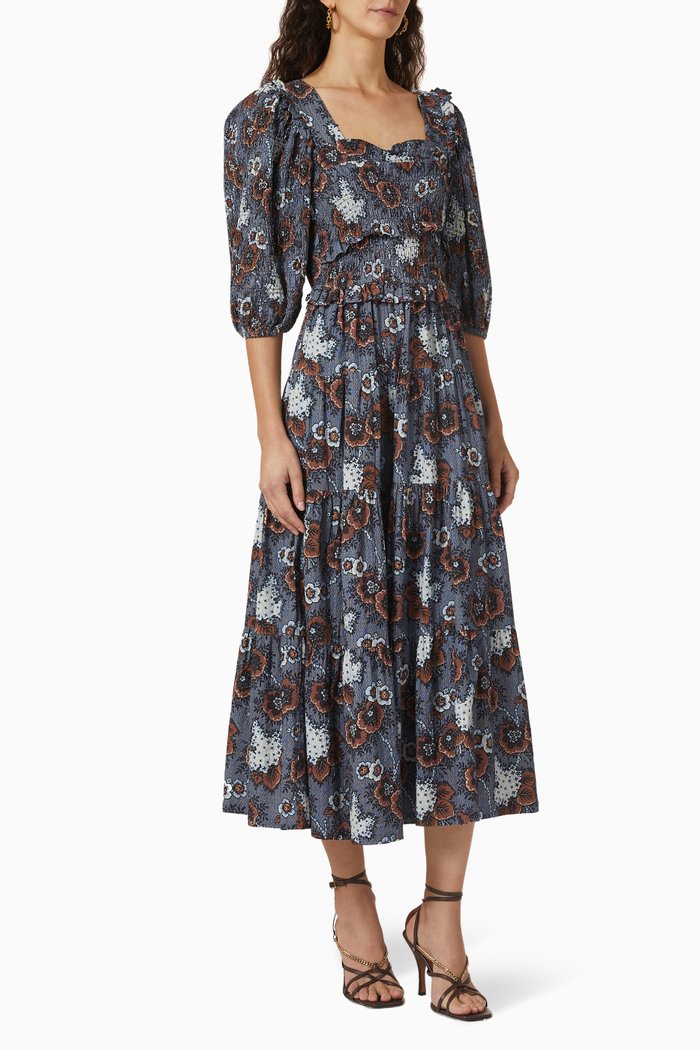 

Lucinda Smocked Midi Dress in Cotton-seersucker, Blue
