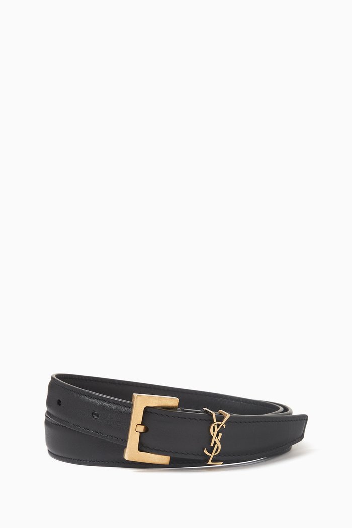 

Cassandre Square Buckle Thin Belt in Leather, Black