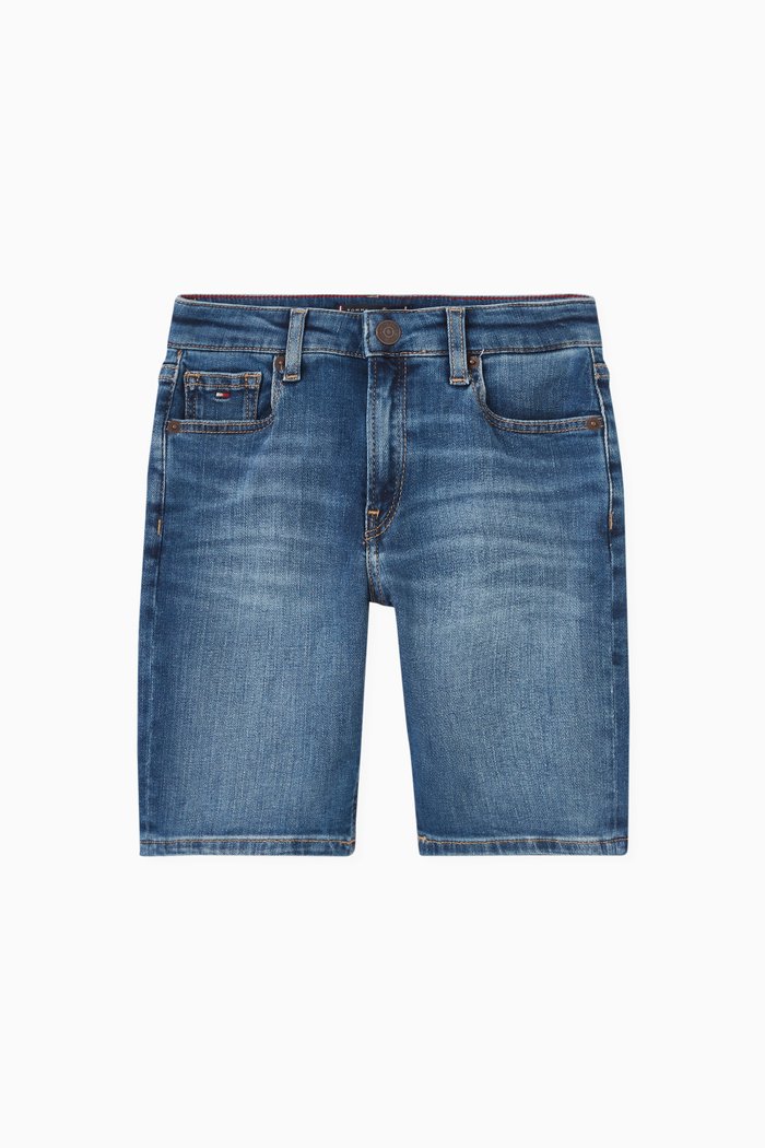

Modern Straight Denim Shorts in Cotton, Blue