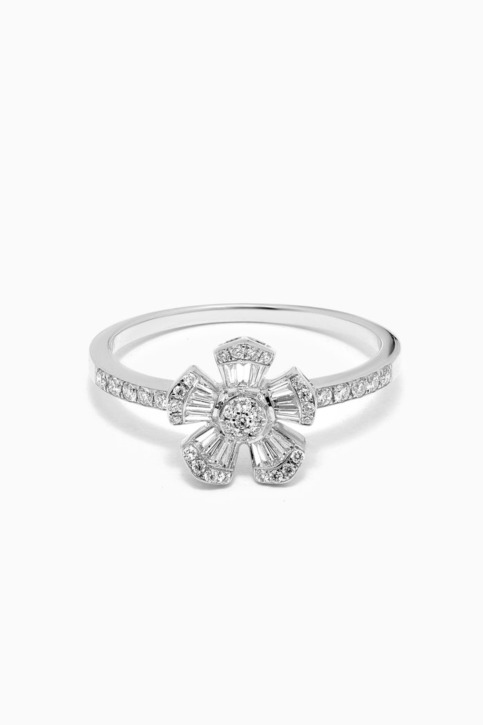 

Fleur Mini Diamond Ring in 18kt White Gold, Silver