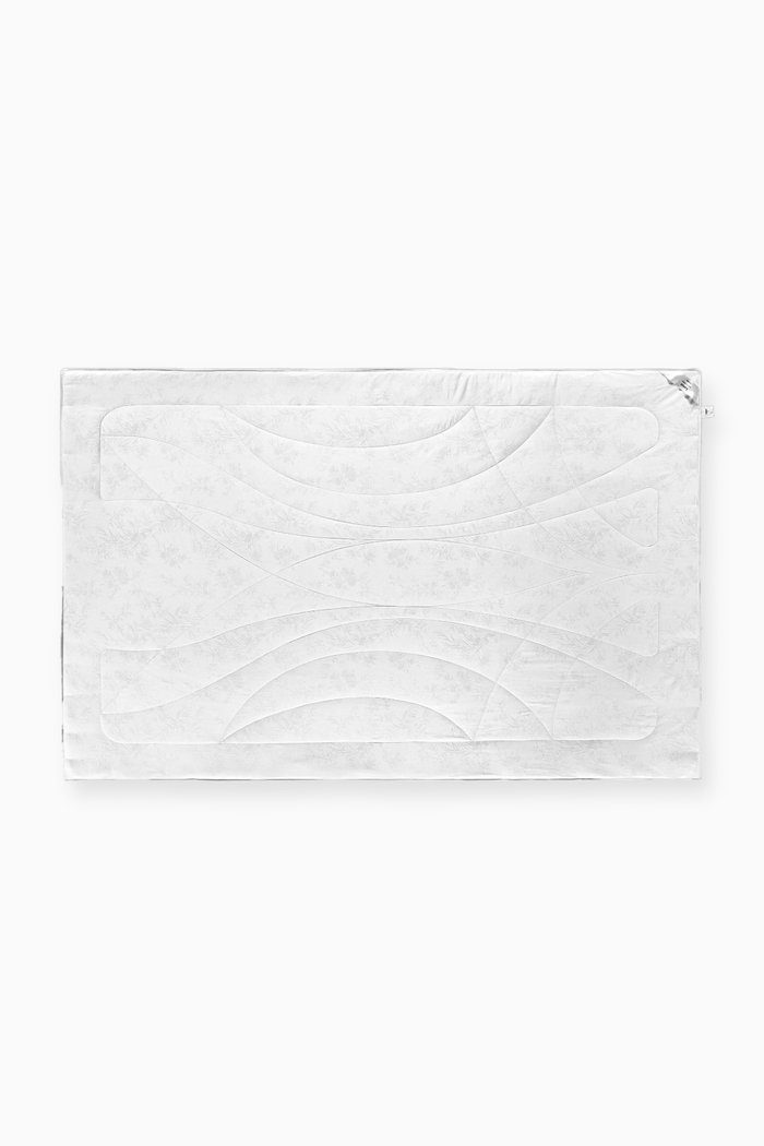 

Lotus Duvet, 260 x 240cm, White
