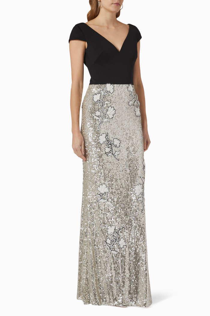 

Short Sleeve Maci Dress in Sequin, Silver