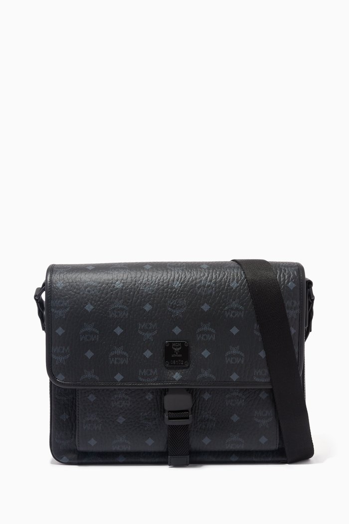

Medium Klassik Messenger Bag in Visetos Coated Canvas, Black