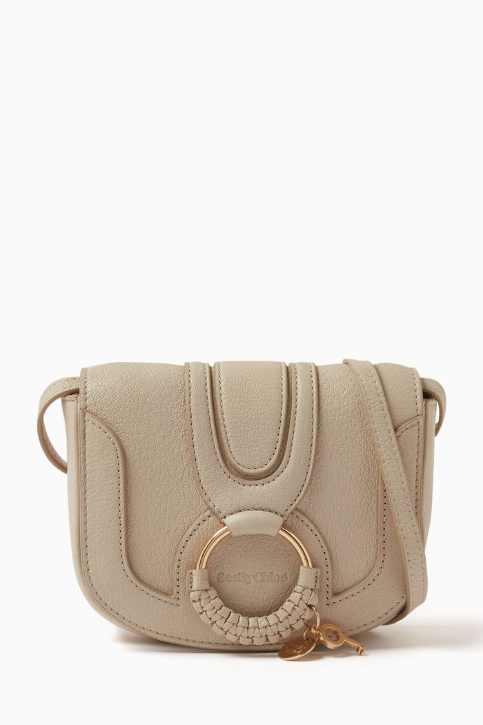 

Mini Hana Crossbody Bag in Leather, Neutral