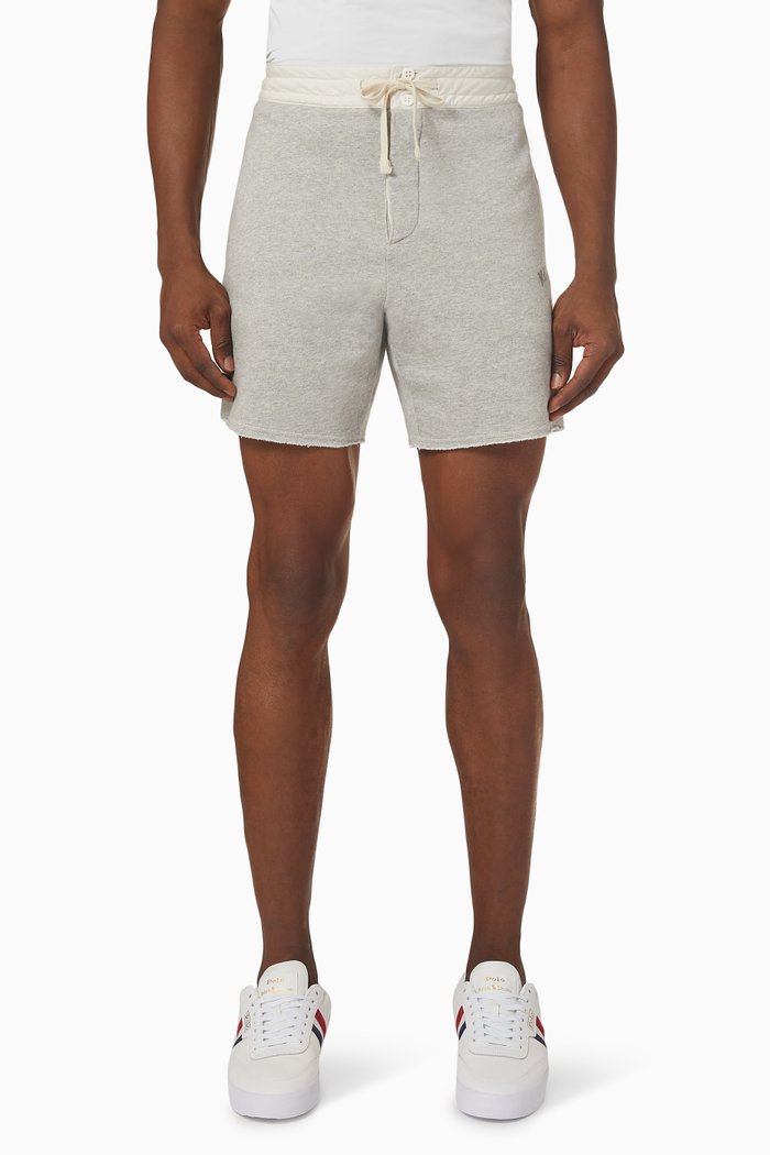 

Graphic Shorts in Fleece, Grey