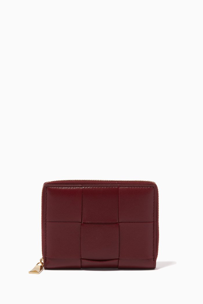 

Zip-around Wallet in Intrecciato Nappa, Burgundy