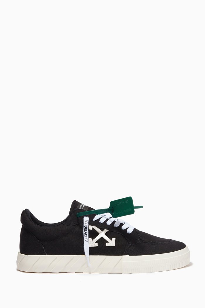 

Low Vulcanized Sneakers in Canvas, Black