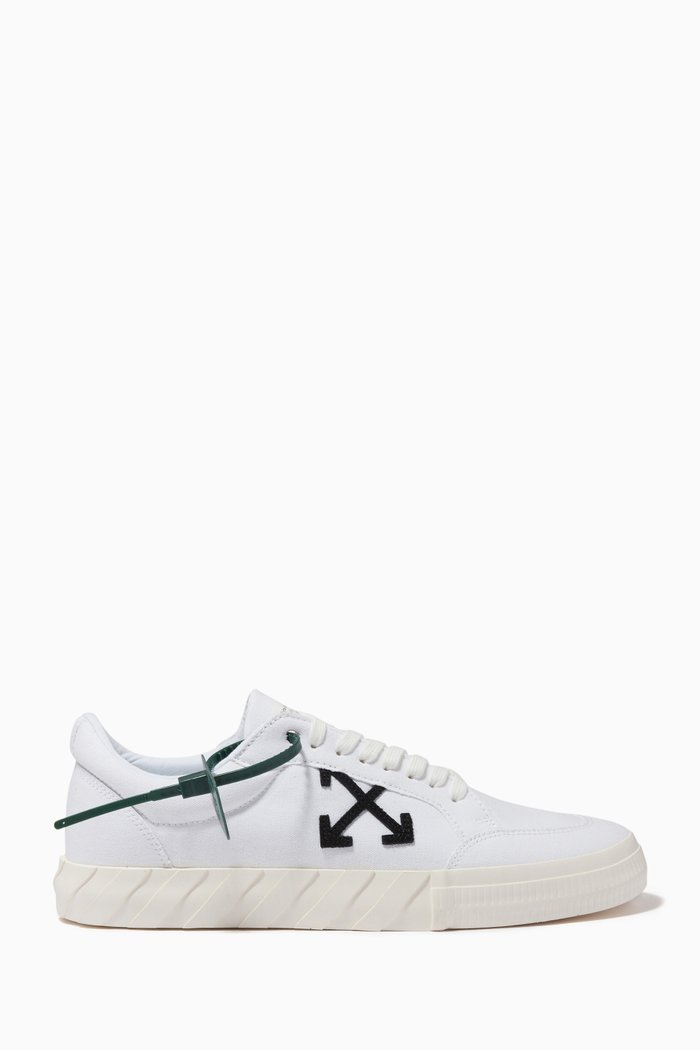 

Low Vulcanized Sneakers in Canvas, White