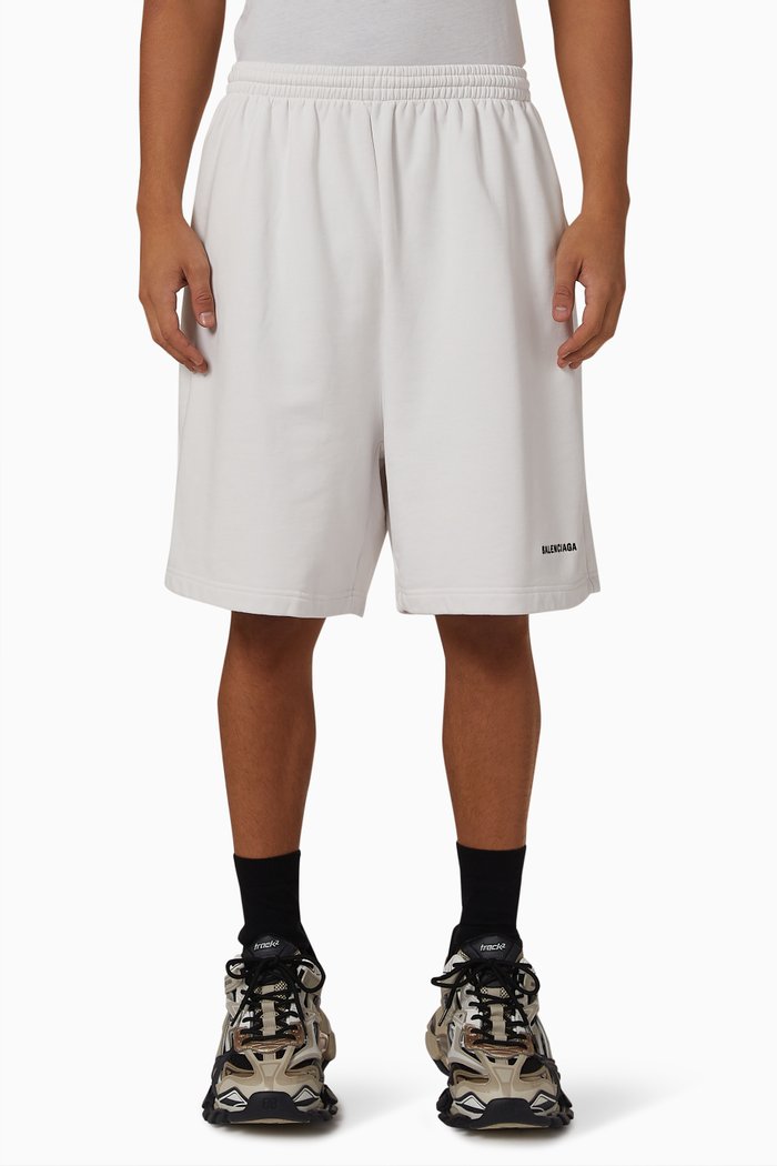 

Logo Sweatshorts in Fleece, White