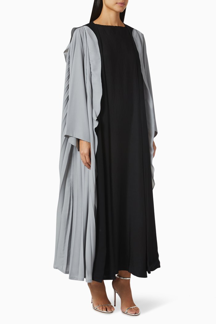 

Ruffled Two-tone Abaya in Crepe, Black