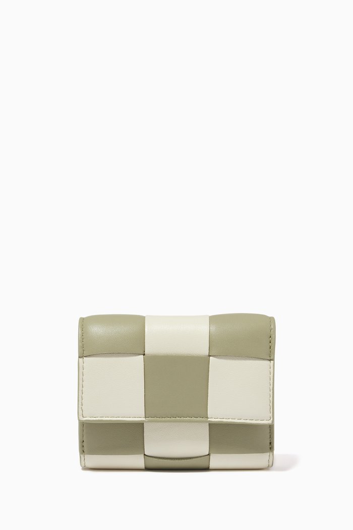 

Tri-Fold Zip Wallet in Intreccio Leather, White