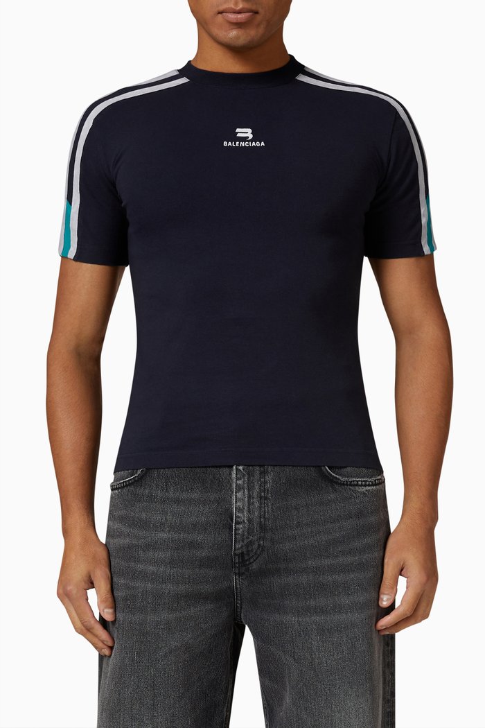 balenciaga shrunk shirt