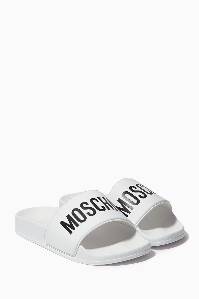 

Logo Slides in Rubber, White