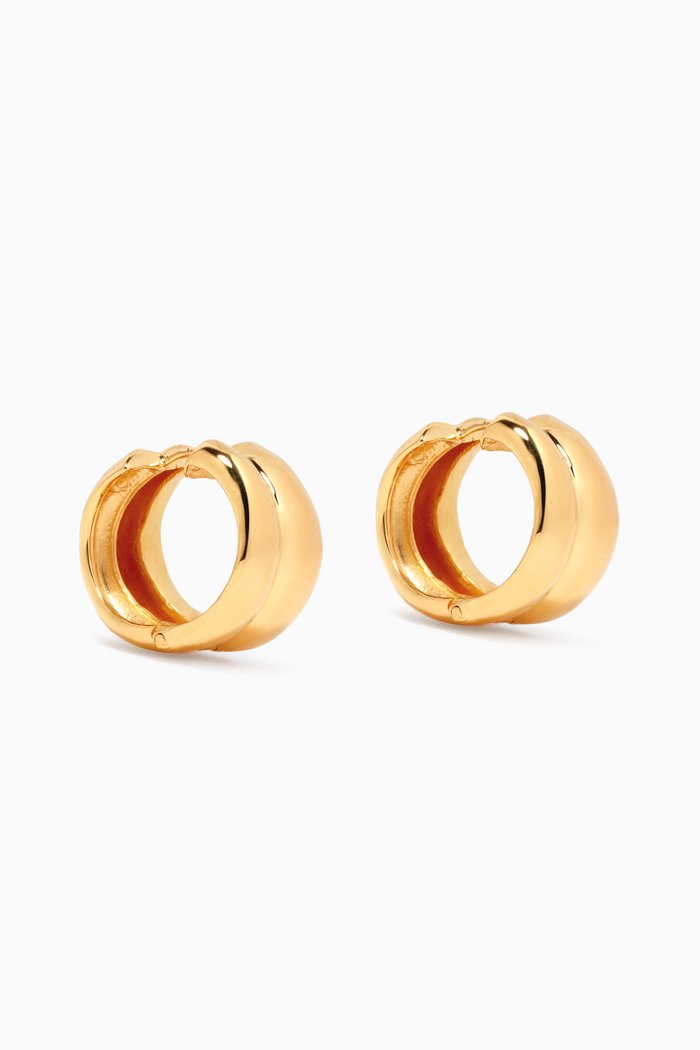 

Classic Huggy Hoops in 22kt Gold-plated Bronze