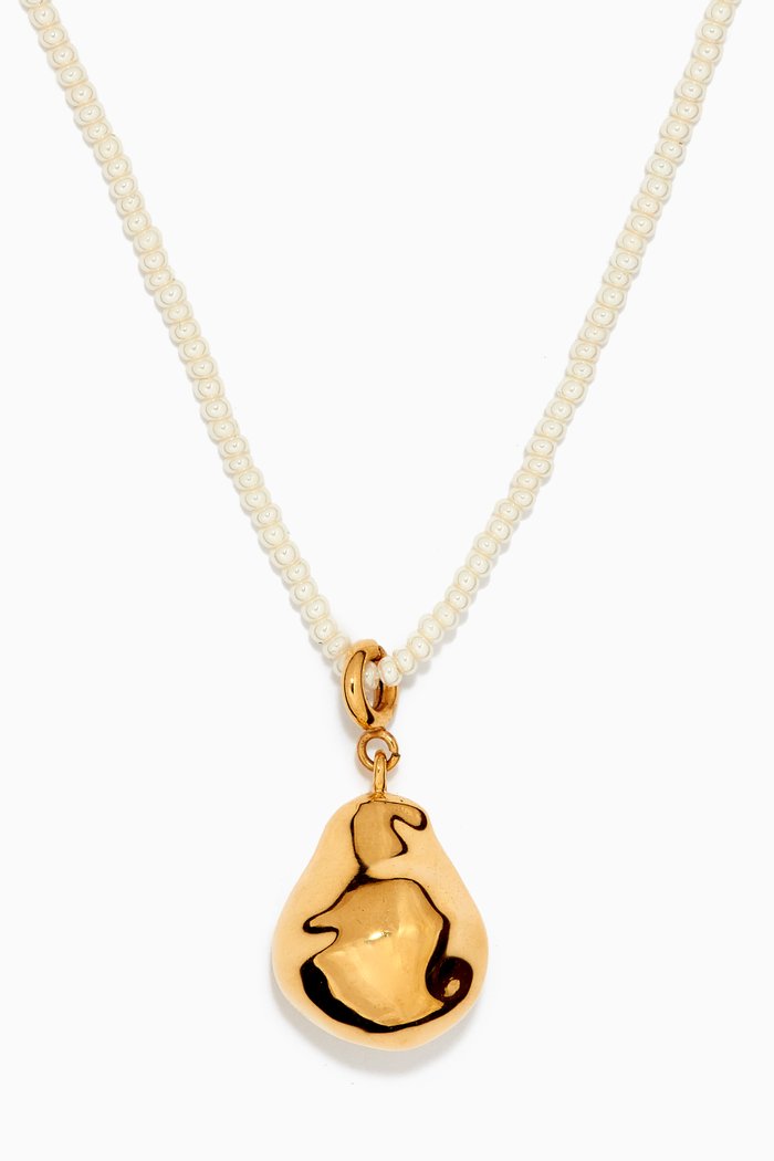 

Nymph's Charm Necklace in 22kt Gold-plated Bronze & Pearls, White