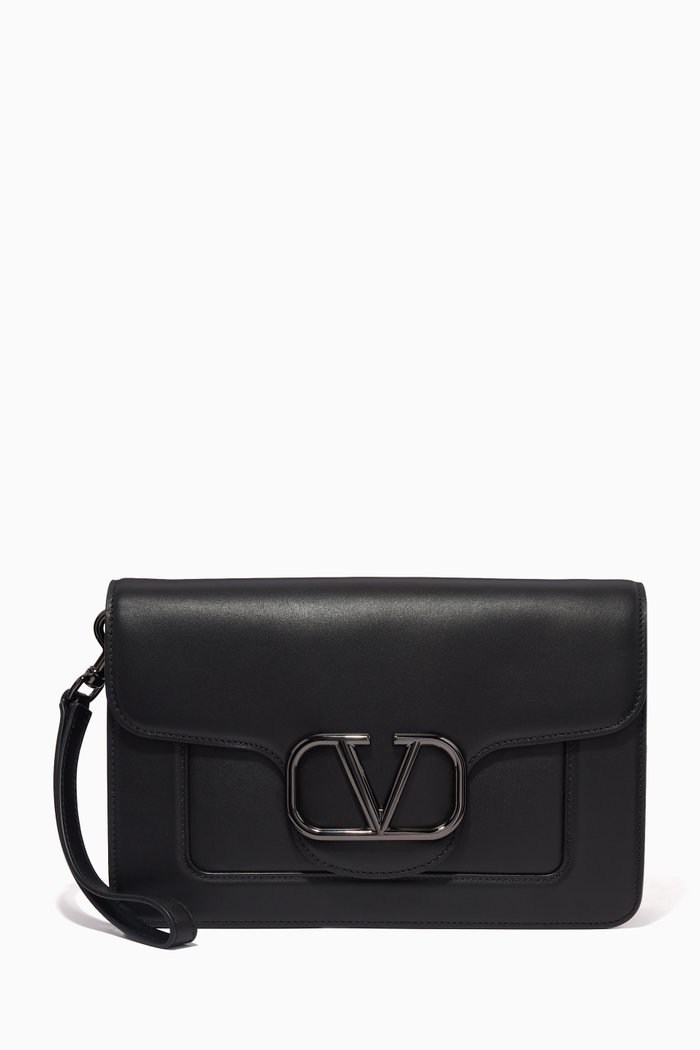 

Valentino Garavani VLOGO Clutch in Leather, Black