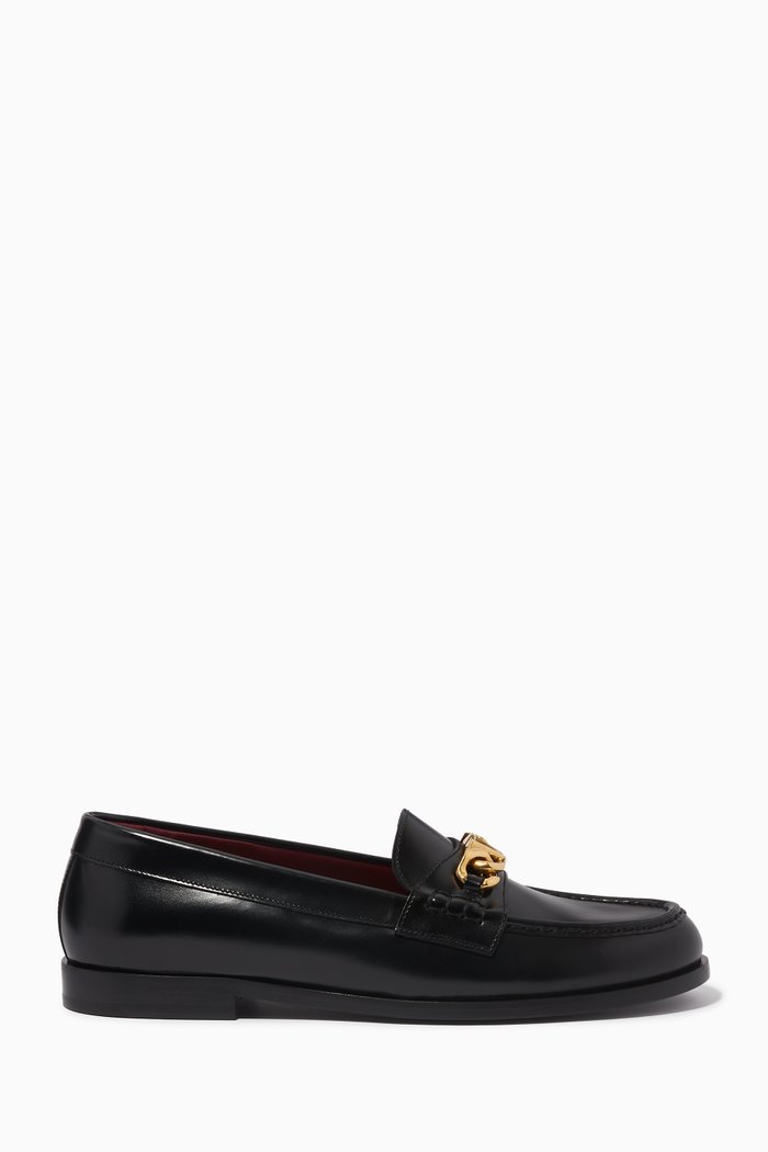 

Valentino Garavani VLOGO Chain Loafers in Leather, Black